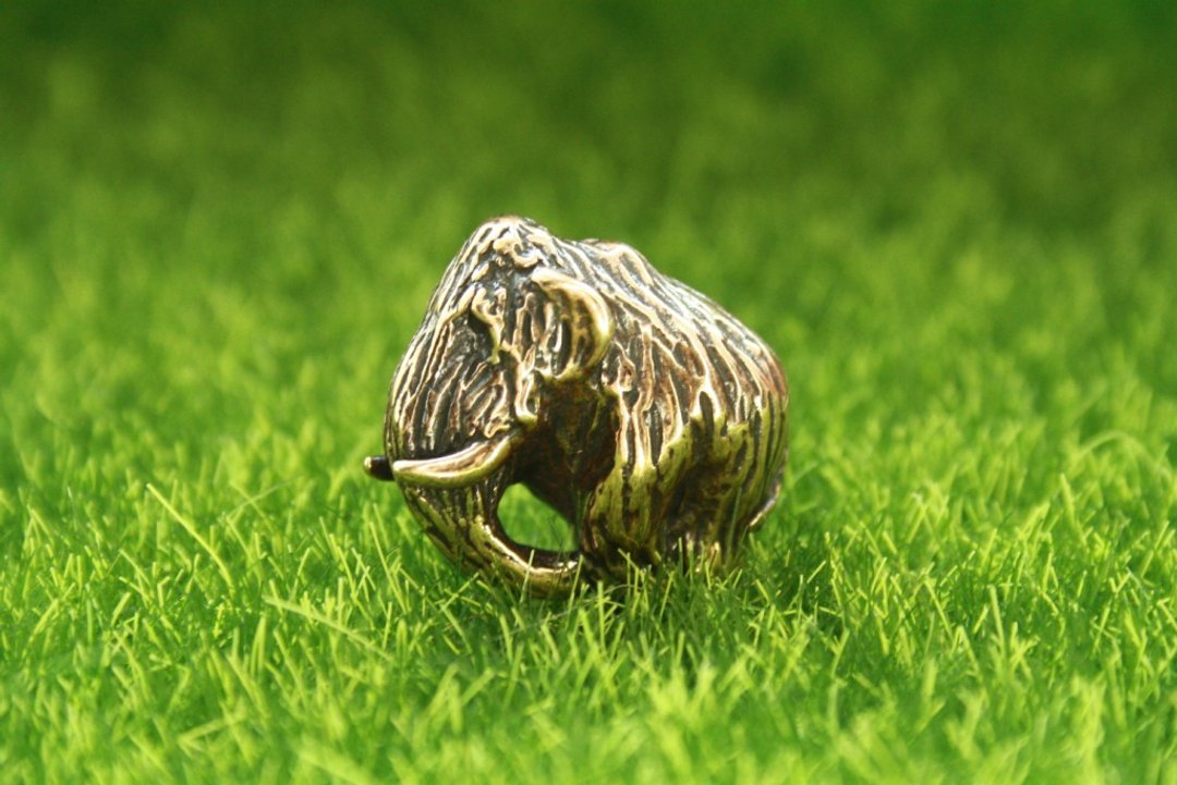 Mammoth - miniature statuette of bronze, metal figurine - 摆饰 - 铜/黄铜 