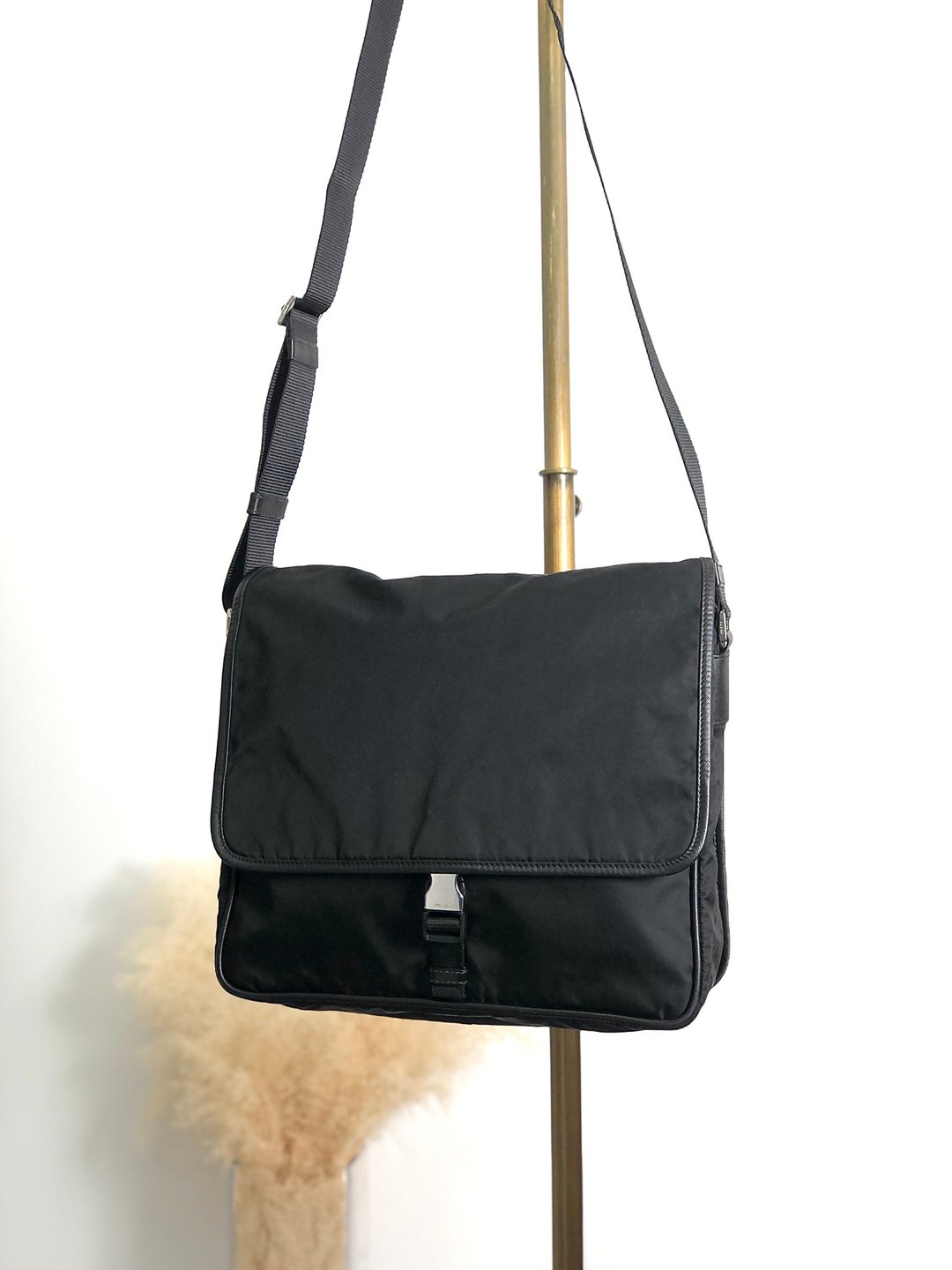 [日本直送品牌二手包] PRADA 普拉达 三角形标志前扣单肩包黑尼龙复古 tczerr - 侧背包/斜挎包 - 尼龙 黑色