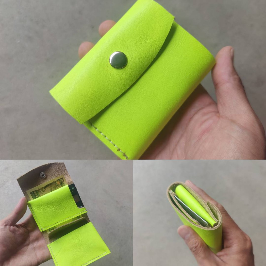 荧光黄真皮极简小短夹 纸钞不折叠设计 栃木皮革制作 - 皮夹/钱包 - 真皮 黄色