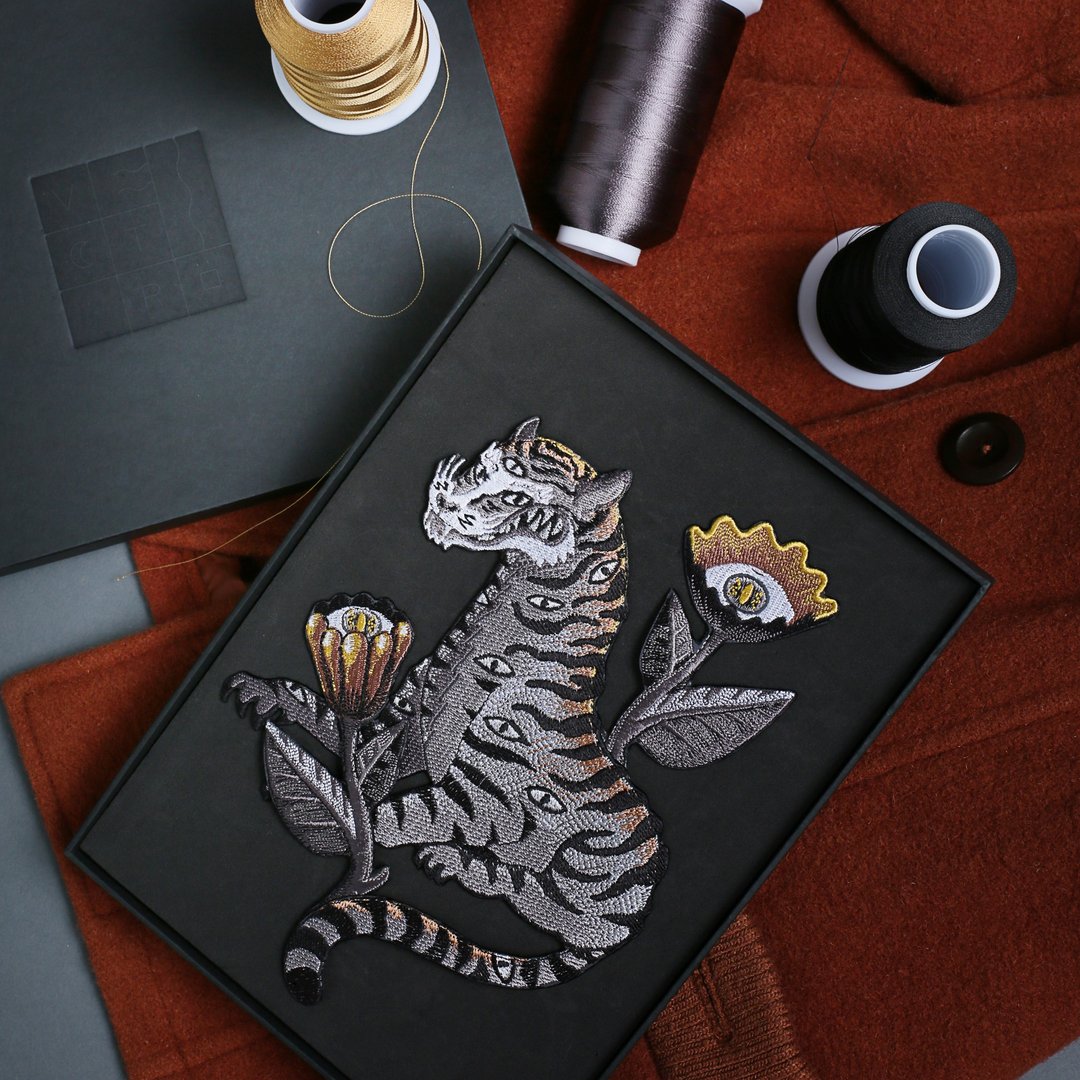 Tiger Box Set Embroidered Patch Design - 纹身贴 - 绣线 灰色