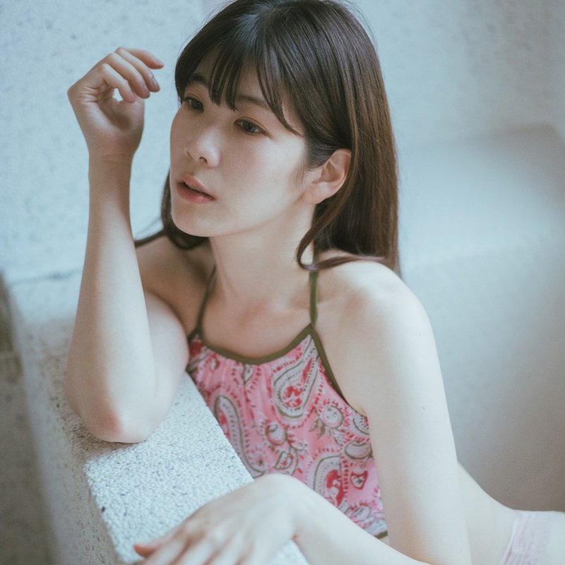 【手作设计·台湾制】印度盖染布/山系 - 雨林嫣红绑带肚兜 - 女装背心 - 棉．麻 粉红色