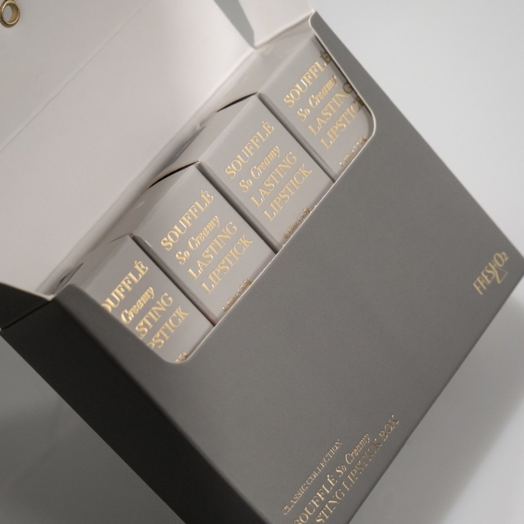 FreshO2 唇膏礼盒 舒芙蕾浓醇丝绒唇膏 第四代 四入款 雾面 滑顺 - 唇彩/颊彩 - 其他材质 银色