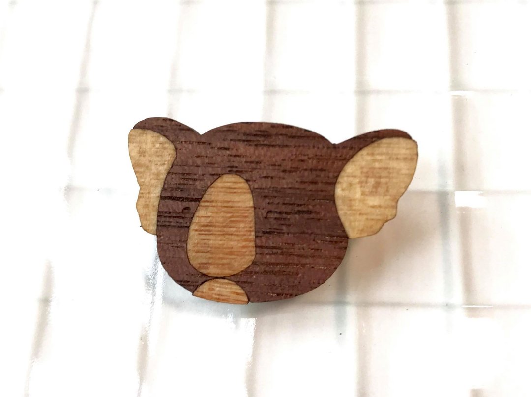 Koala brooch (walnut) - 胸针 - 木头 咖啡色