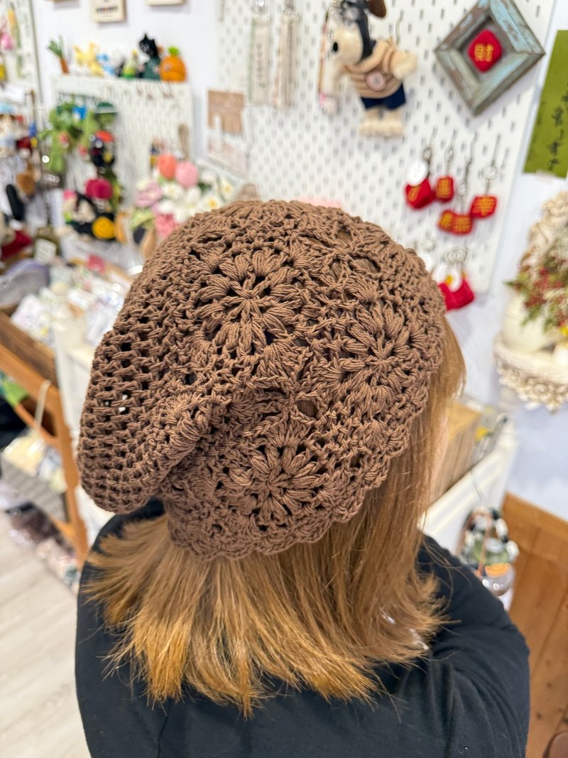 【好日手作】 祖母格编织扁帽。咖啡色 - 帽子 - 棉．麻 咖啡色