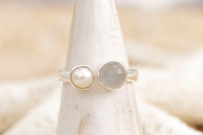 Moonstone and Silver Ring No. 16 of freshwater pearl - 戒指 - 石头 白色