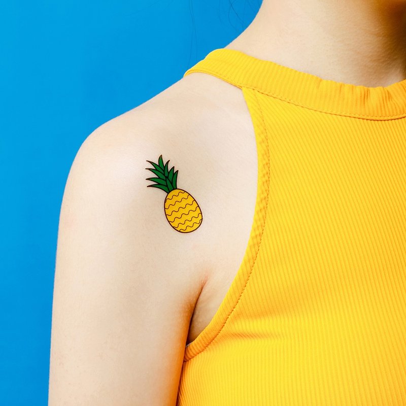 刺青纹身贴纸 / 旺来凤梨 Surprise Tattoos - 纹身贴 - 纸 黄色