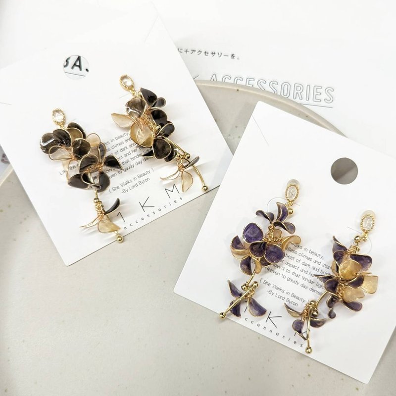 1KM 旋转慢舞•飞舞花漾垂坠树脂耳环-2色 - 耳环/耳夹 - 树脂 