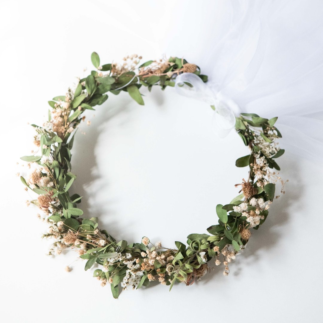 Eucalyptus Flower Crown With Wedding Veils + Brooch - 发饰 - 植物．花 绿色