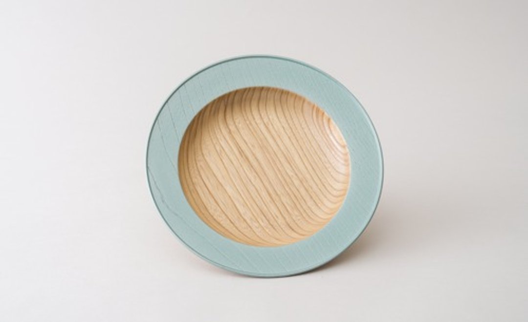 Utsuroi Wood Plate Green Pearl - 浅碟/小碟子 - 木头 