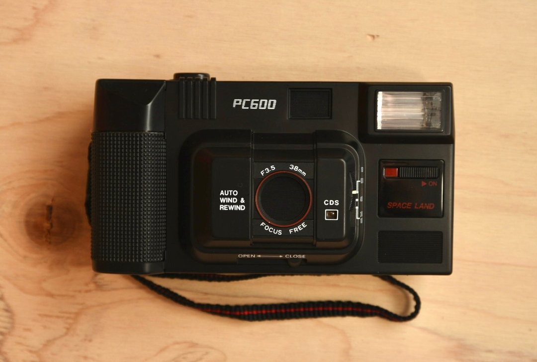 【经典古物】SPACE LAND PC600 38mm f3.5 随身机 变焦 傻瓜相机 - 相机 - 其他材质 