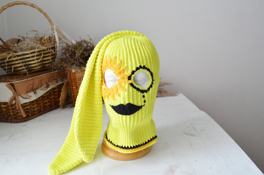 Custom crochet bunny ears balaclava Cute ski mask with ears for adults - 帽子 - 棉 多色