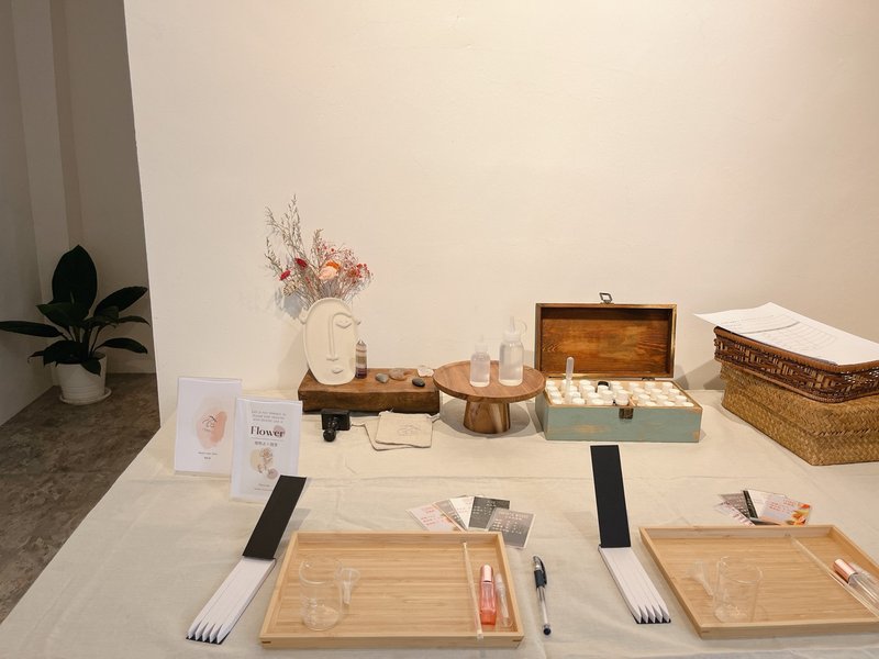 做自己的调香师・10ml小香氛・一人即可成班 - 蜡烛/香氛 - 精油 