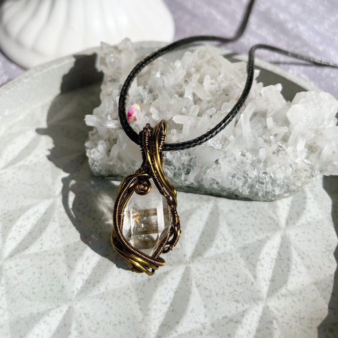 光语轻吟 白水晶手工吊坠 白水晶 能量饰品 疗愈水晶 金属编织 - 项链 - 水晶 