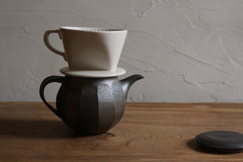 Coffee pot - 茶具/茶杯 - 陶 咖啡色