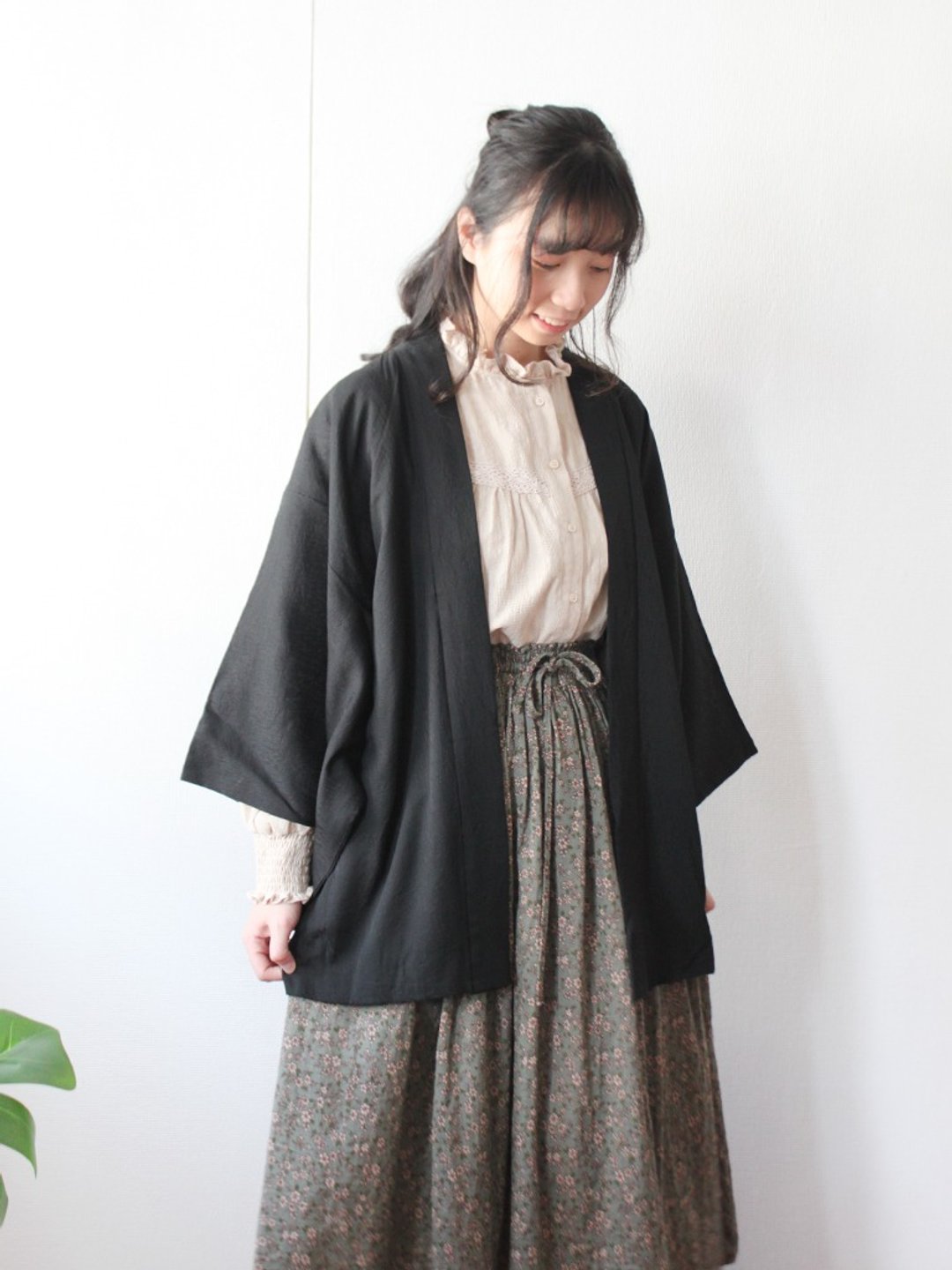 早春日本制复古和风纹理布气质宽松黑色古着羽织和服外套 - 女装休闲/机能外套 - 聚酯纤维 黑色