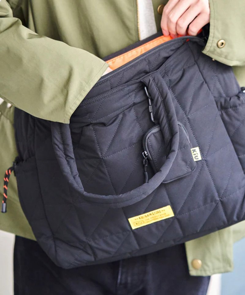 【热门预购】KiU 加厚方形多用途手提袋 (四色) K477 - 手提包/手提袋 - 其他人造纤维 