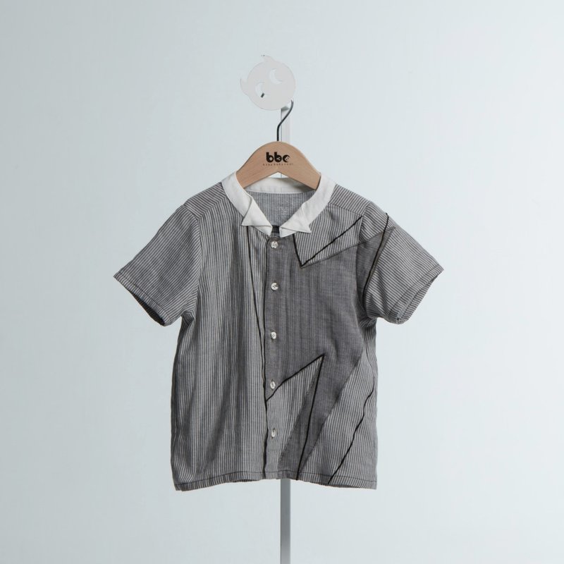 燕形领闪电条纹衬衫 - 童装上衣 - 棉．麻 灰色