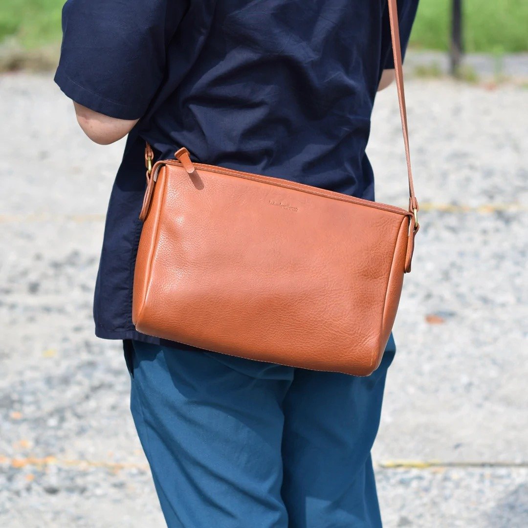 Shoulder Bag Crossbody Bag Shoulder Bag Leather Italian Leather Leather - 侧背包/斜挎包 - 真皮 橘色