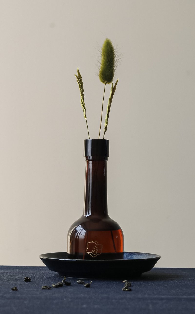 【我眼里的茶香气】冻顶乌龙茶韵扩香 - 香薰/精油/线香 - 玻璃 金色