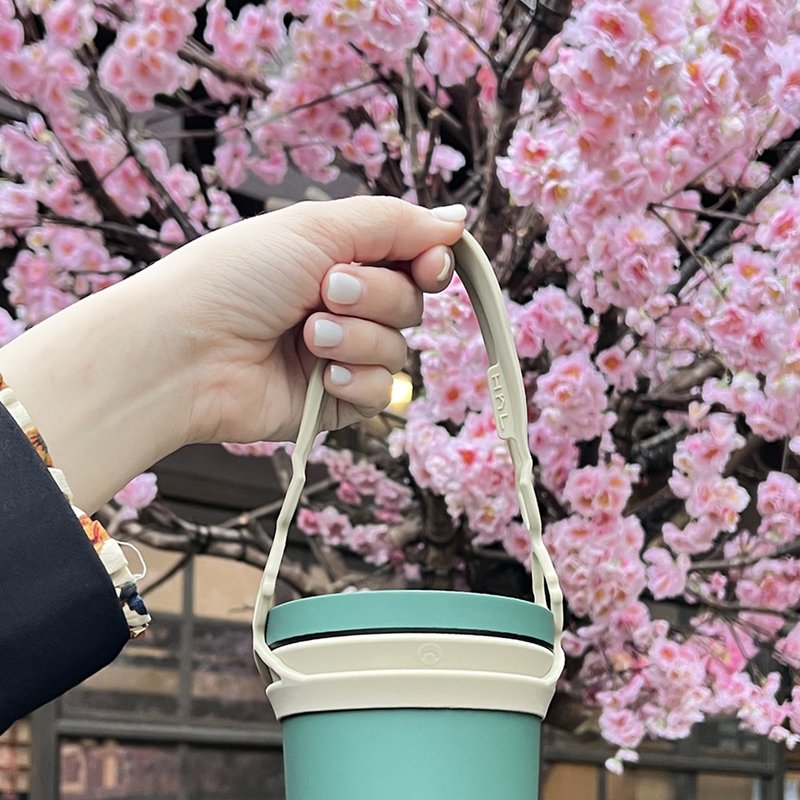 H h L【拎大杯】大口径环保杯提袋 (拎大杯+拎环) | 沙色 - 随行杯提袋/水壶袋 - 硅胶 卡其色