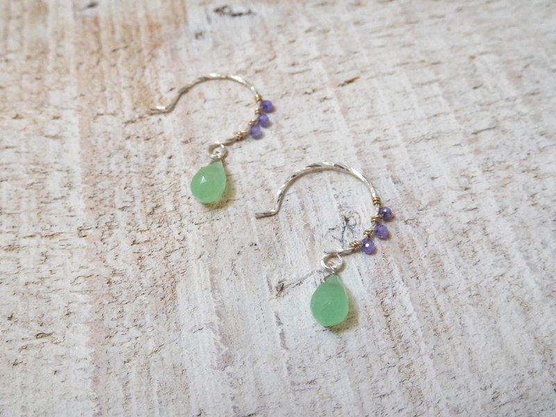 纯银中型c圈雷射切割耳钩合成绿宝石 不可改夹 - 耳环/耳夹 - 其他材质 绿色