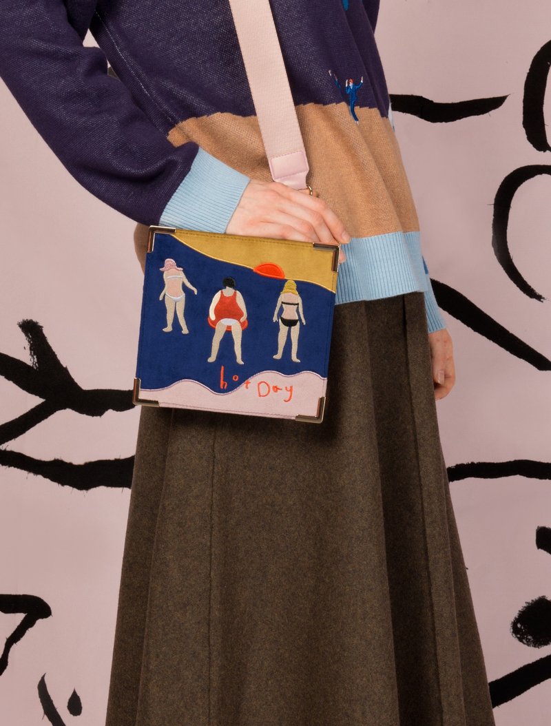 YIZISTORE2018原創絨布刺繡斜背包側背包文藝復古休閑女包小方包 - 侧背包/斜挎包 - 其他材质 