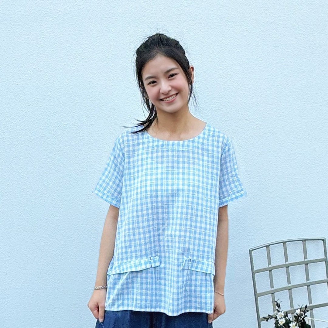 Hana Mokuba 清新圆领格纹上衣 - 女装上衣 - 其他材质 