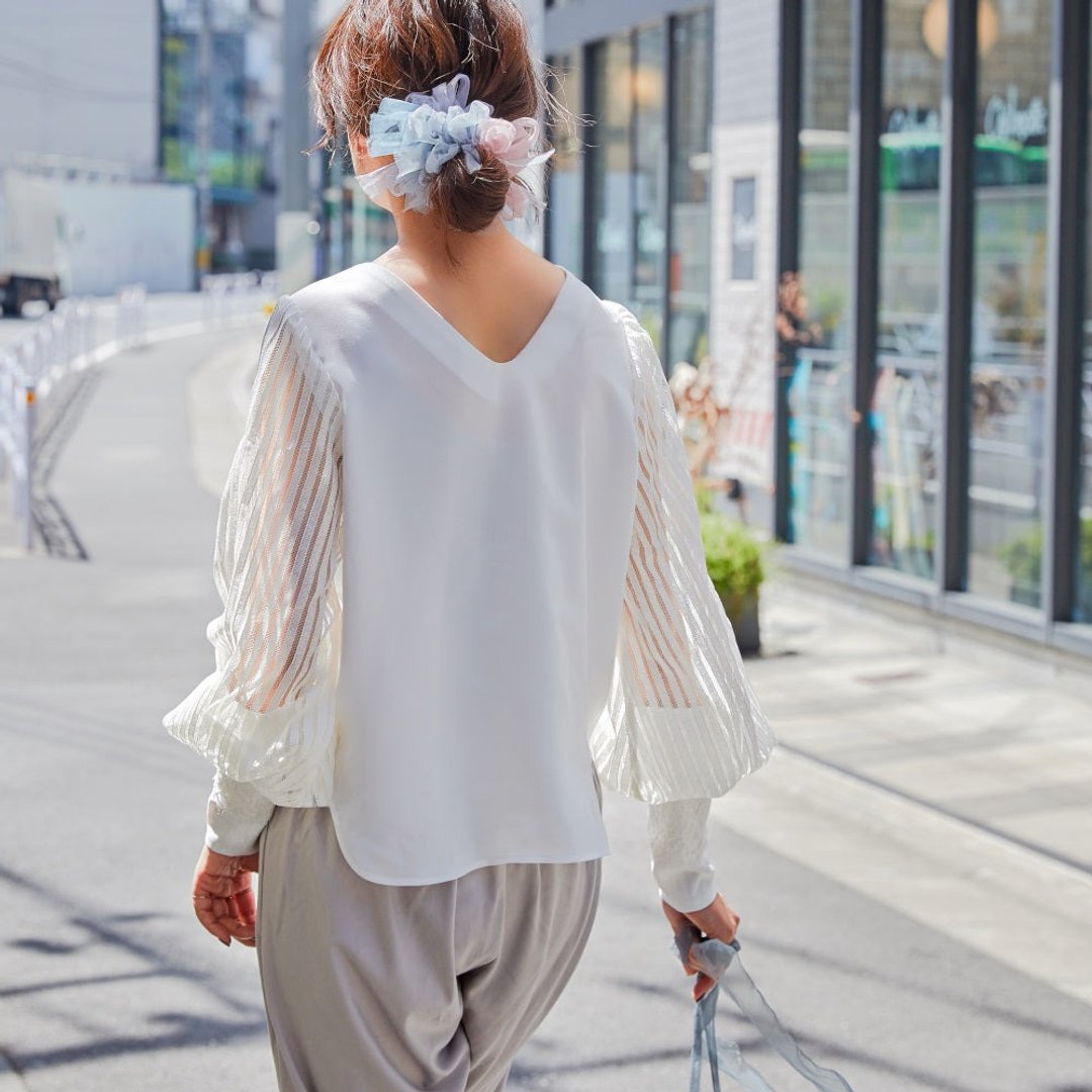 袖口蕾丝丰盈，背影美人衬衫 | 白色 - 女装衬衫 - 其他材质 白色