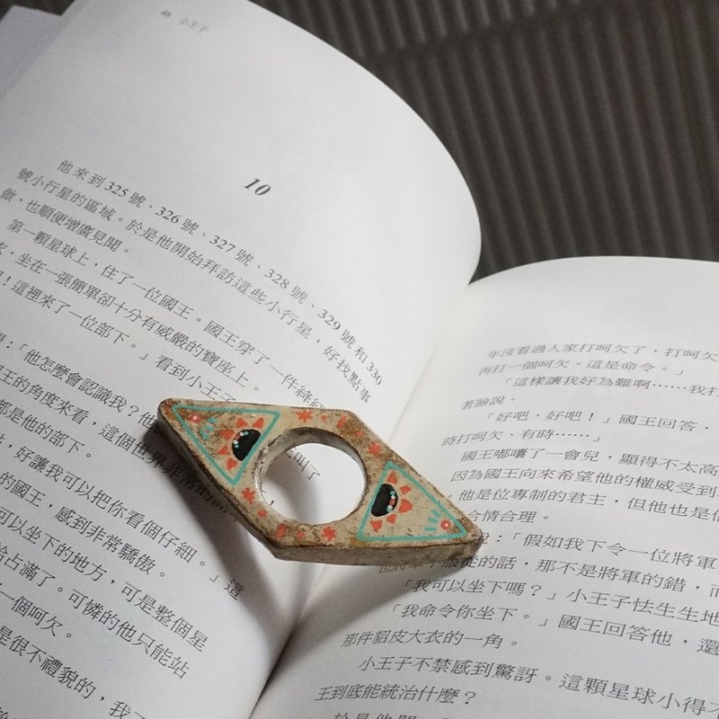 手捏陶土阅读辅助指环 书籍配件神器 可当挂饰/项链 - 其他 - 陶 