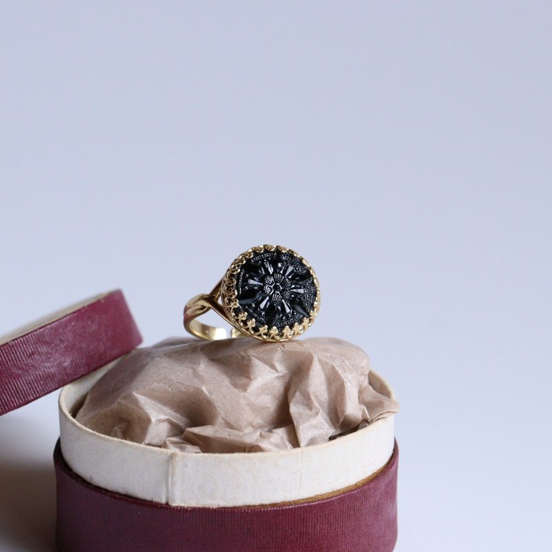 【戒指】夜之花 - 戒指 - 玻璃 黑色