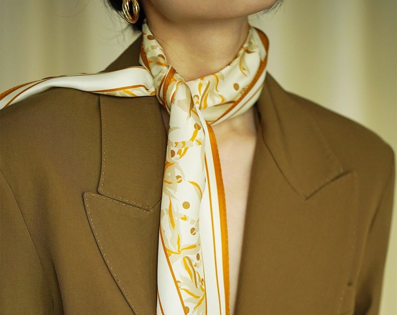 法式百合竹 菱形斜纹百搭絲巾 - 丝巾 - 丝．绢 多色