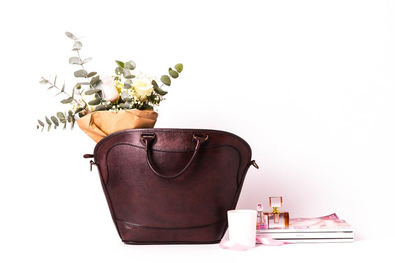 SUSAN 牛皮扇形手提包 棕色 - 侧背包/斜挎包 - 真皮 咖啡色