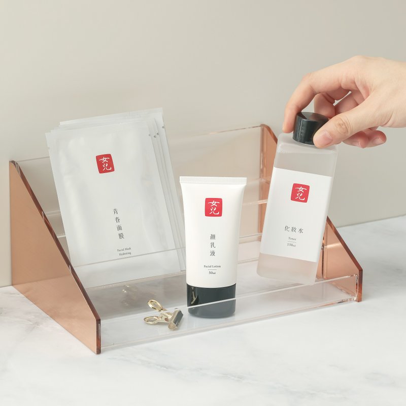 【目喜联名豪华组】玫瑰金三层展示架+化妆水 保养收纳组 - 化妆水/喷雾 - 浓缩/萃取物 透明