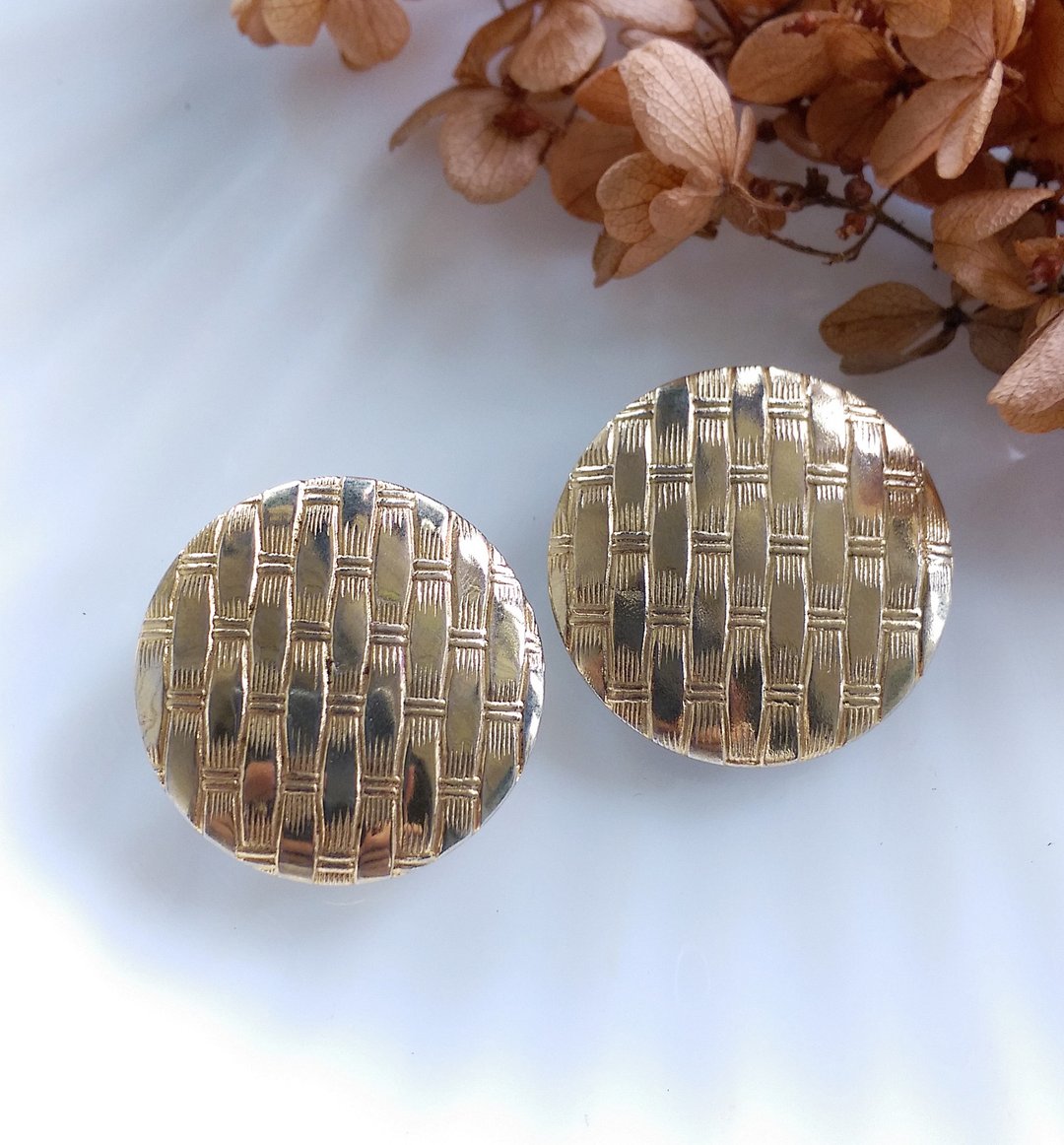 Vintage Jewelry 西洋古董饰品 墙纹 大圆 夹式耳环 - 耳环/耳夹 - 其他金属 金色