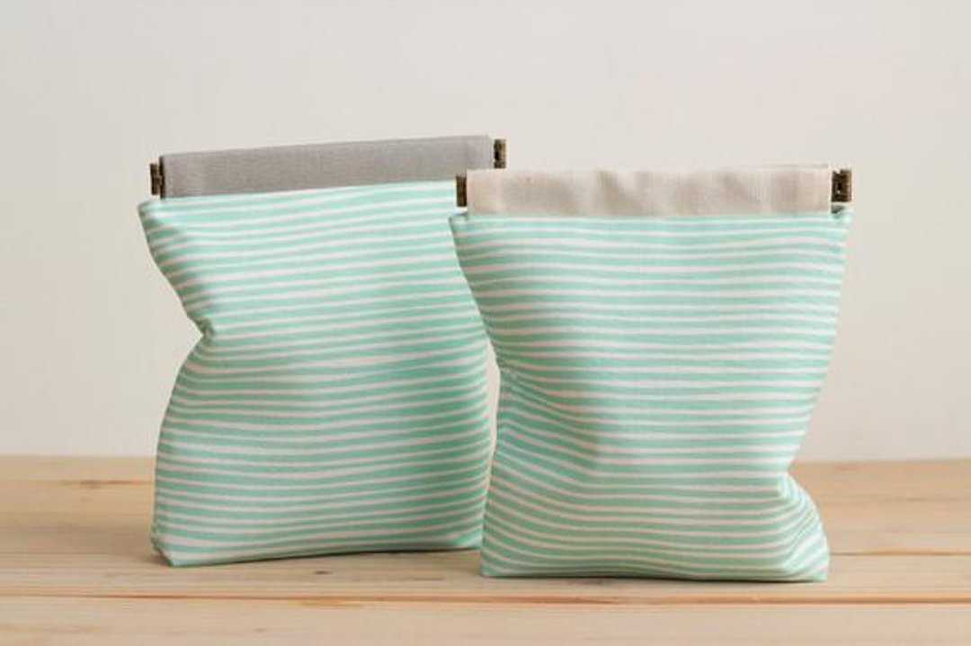 Charger case, Cosmetic pouch, Ditty bag, Make-up Case, Travel pouch, Mouse case / Aqua Straw - 化妆包/杂物包 - 其他材质 绿色