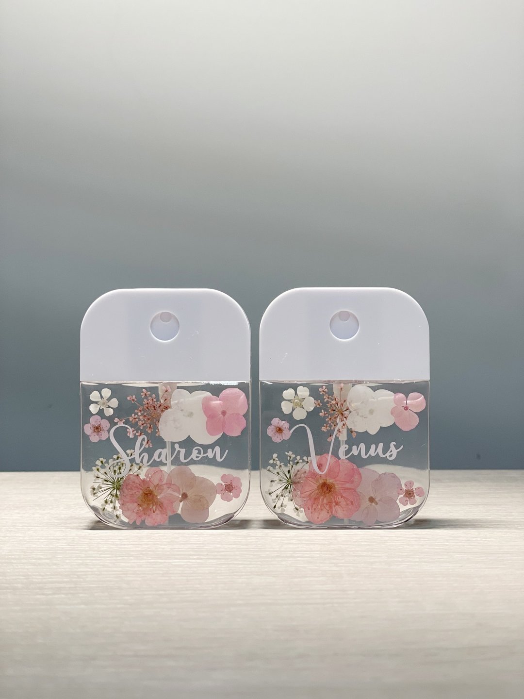 【DIY押花喷雾瓶－粉红色】自订名字 定制化 消毒瓶 防疫用品 - 收纳用品 - 塑料 