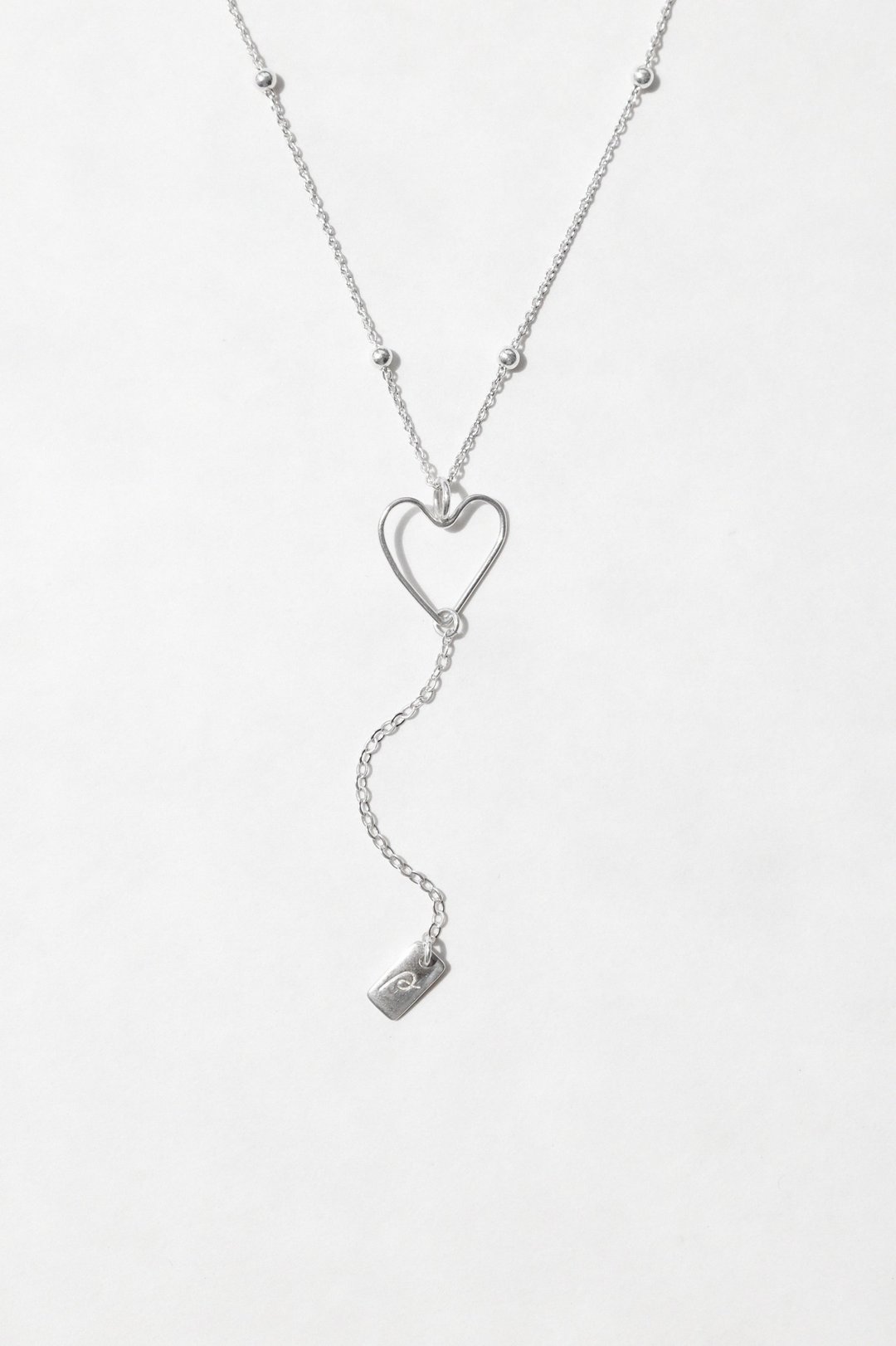 Lovers Name Tag Necklace 爱心字母小片片项链 - 项链 - 纯银 银色