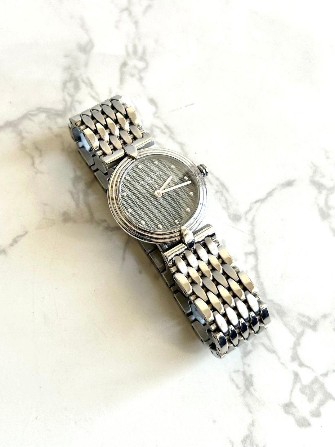 绝版稀有品 Dior 灰银色蜂巢圆盘手表 古董表 二手女装腕表 中古表 - 女表 - 其他金属 银色