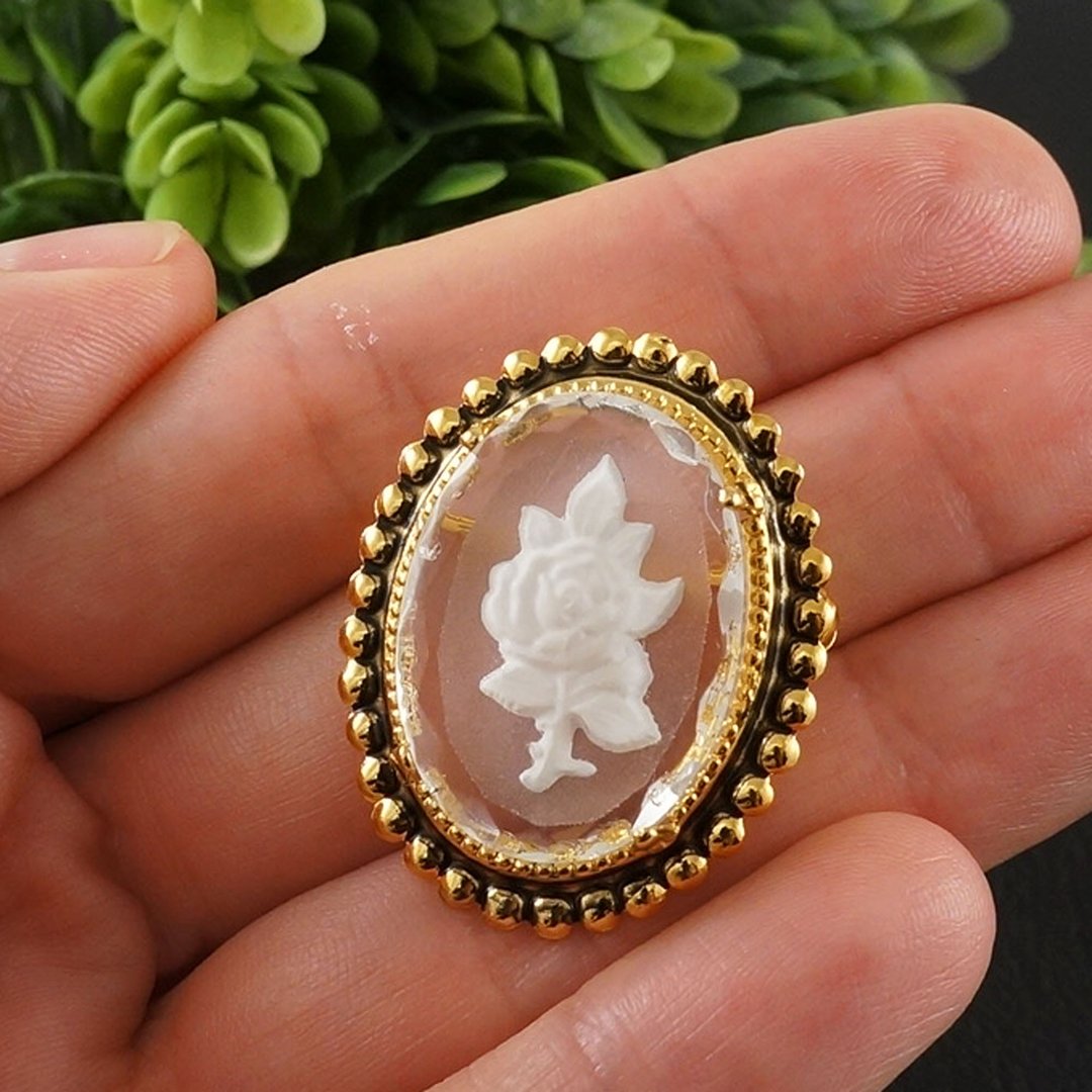 White Rose Glass Intaglio Cameo Flower Floral Golden Wedding Brooch Pin Jewelry - 胸针 - 玻璃 白色