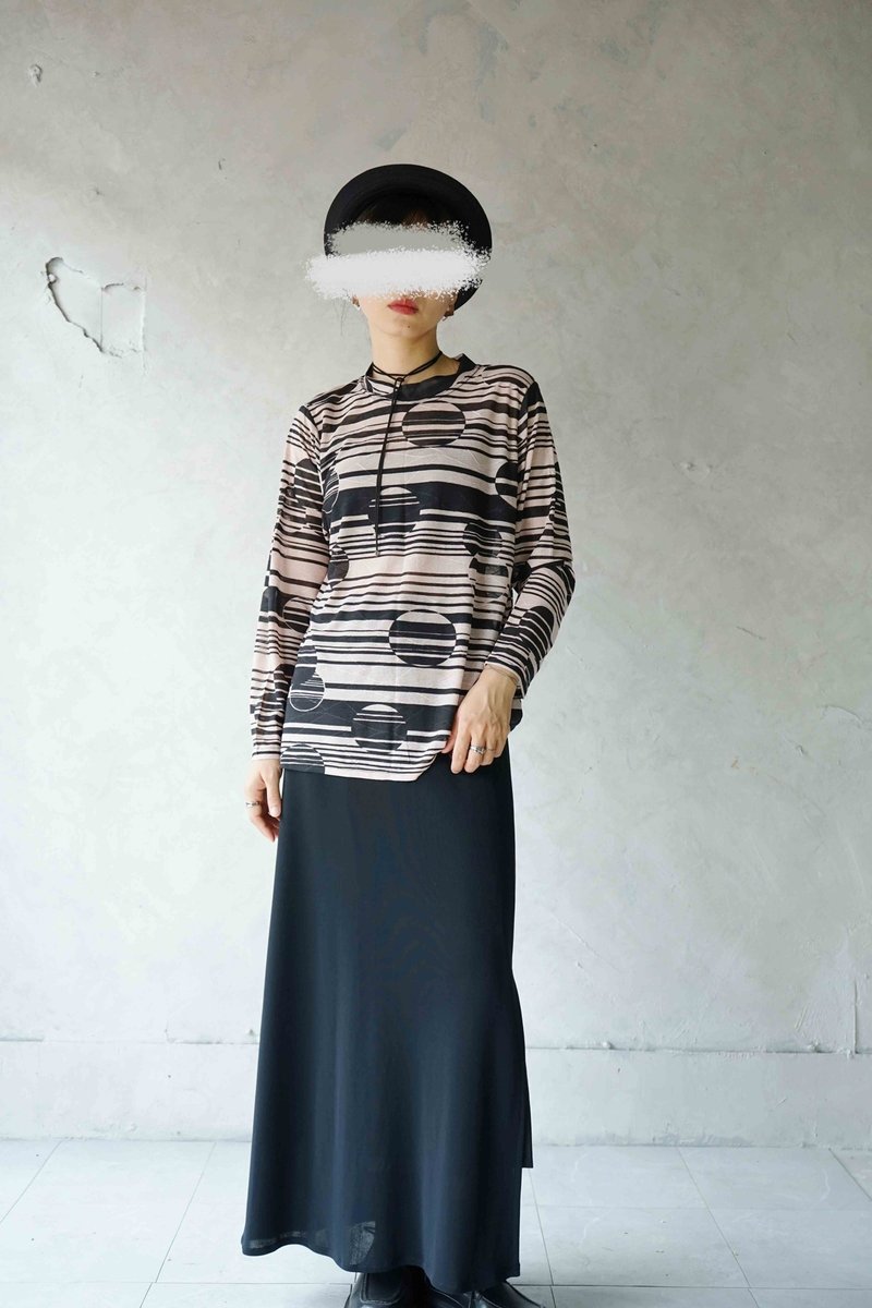 寻宝古着-欧普艺术黑肤色点线面印花透肤上衣 - 女装上衣 - 聚酯纤维 黑色