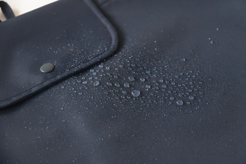 【笔电包配件】防泼水雨衣 -13, 14 寸，15/16寸 - 电脑包 - 尼龙 蓝色