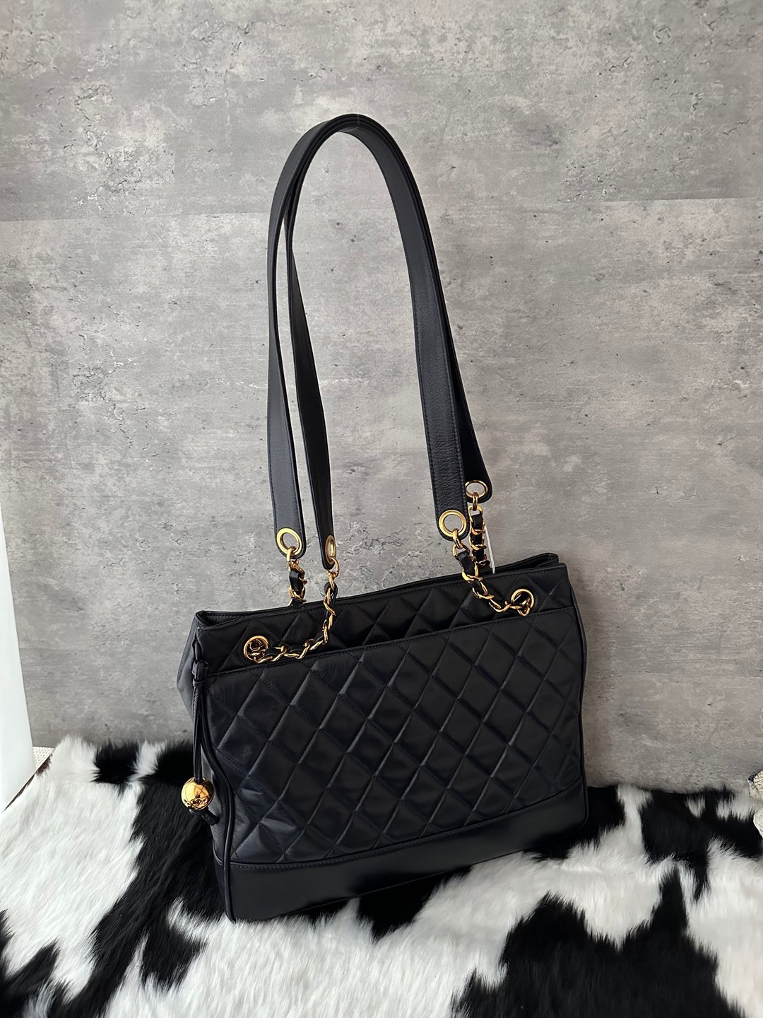 中古包 CHANEL 香奈儿 金球羊皮 Shoulder Bag - 手提包/手提袋 - 真皮 黑色