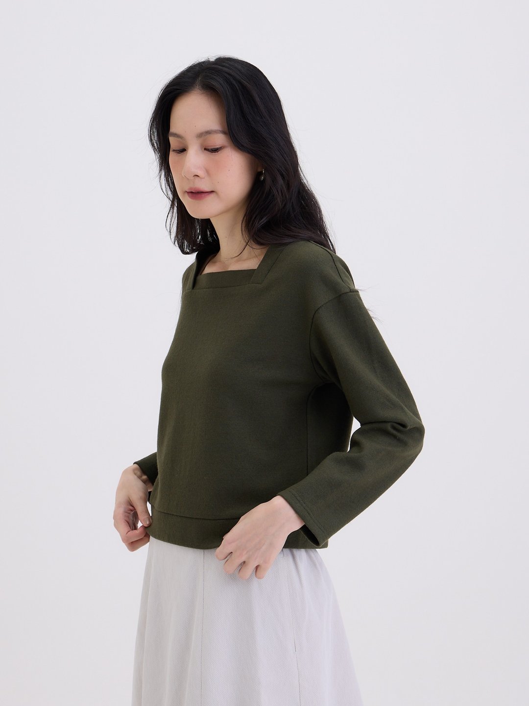 舒柔方领造型上衣-军绿 - 女装上衣 - 羊毛 绿色