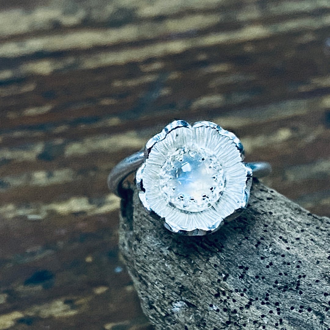 纯银 迷你 杓药花 花朵 月光石 可调式 戒指 S386 - 戒指 - 纯银 银色