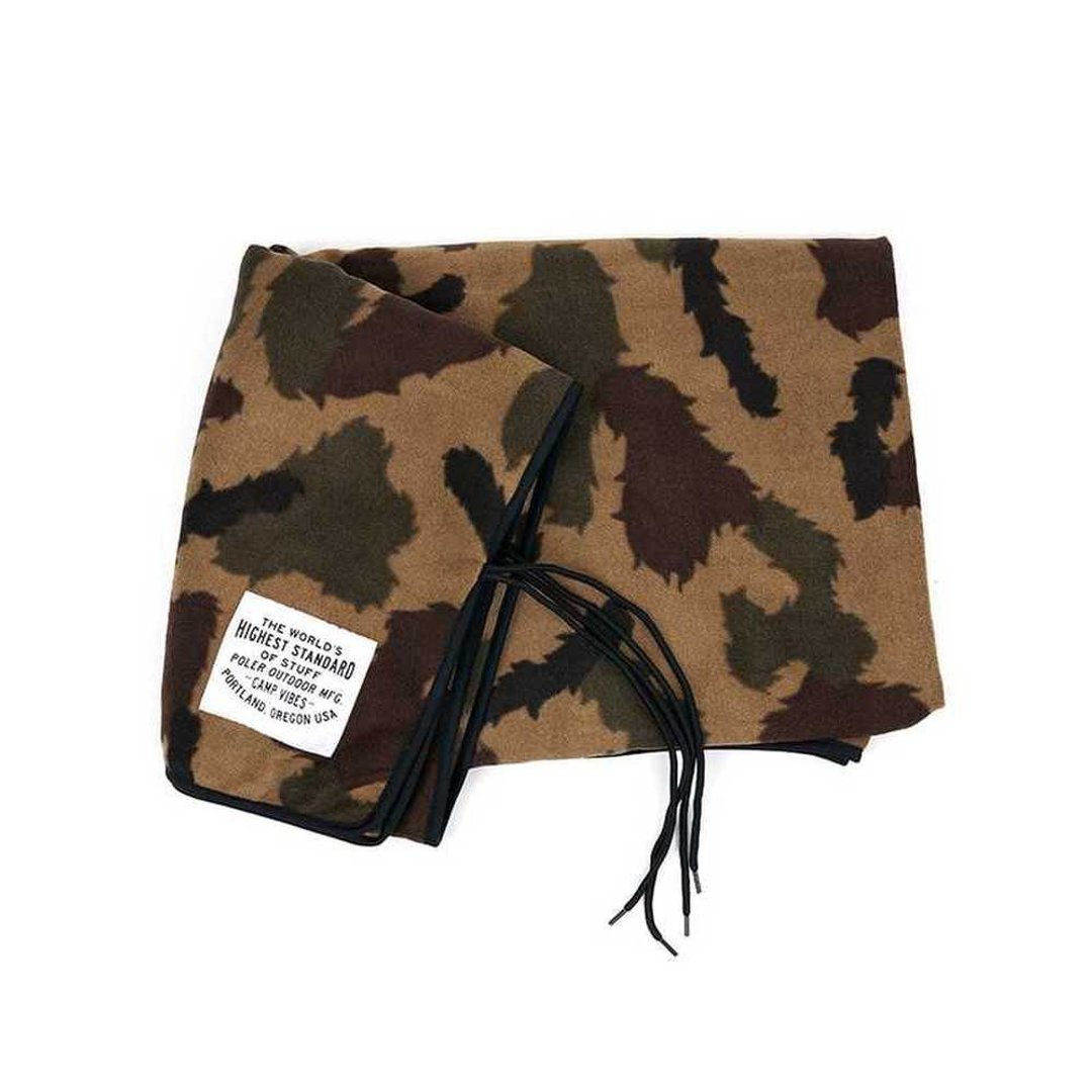 日本限定 POLER PUT ON CAMPING BLANKET 双面露营毯 毛边迷彩 - 露营用品 - 聚酯纤维 多色