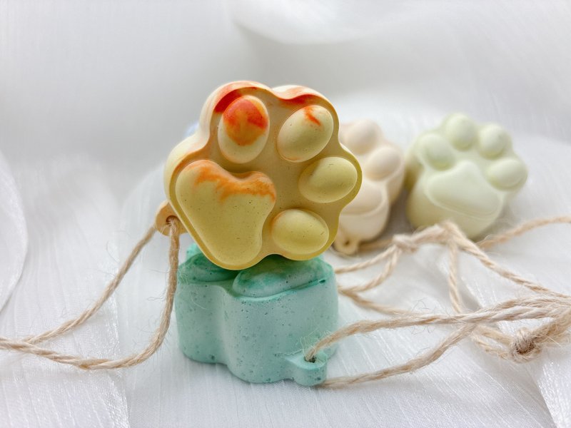 手作 扩香挂饰 小爪印扩香石 - 香薰/精油/线香 - 其他材质 多色