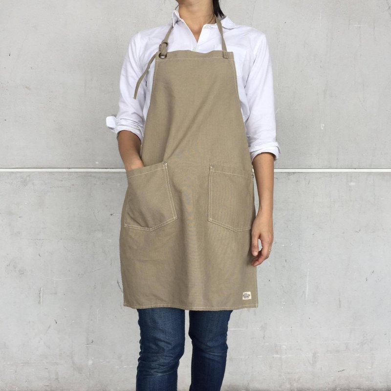 New Khaki Washed Canvas Apron no.05 Silver rivets 2 pockets /garden/barista - 围裙 - 棉．麻 卡其色