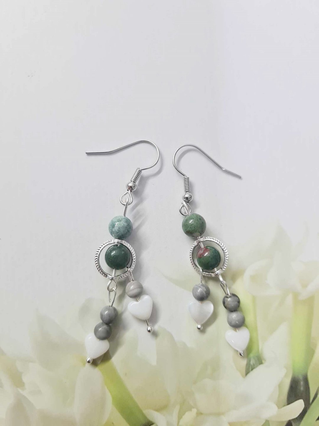 Moss Agate, Heart-Shaped Shells Lucky Stone Hook Earrings - 耳环/耳夹 - 石头 绿色