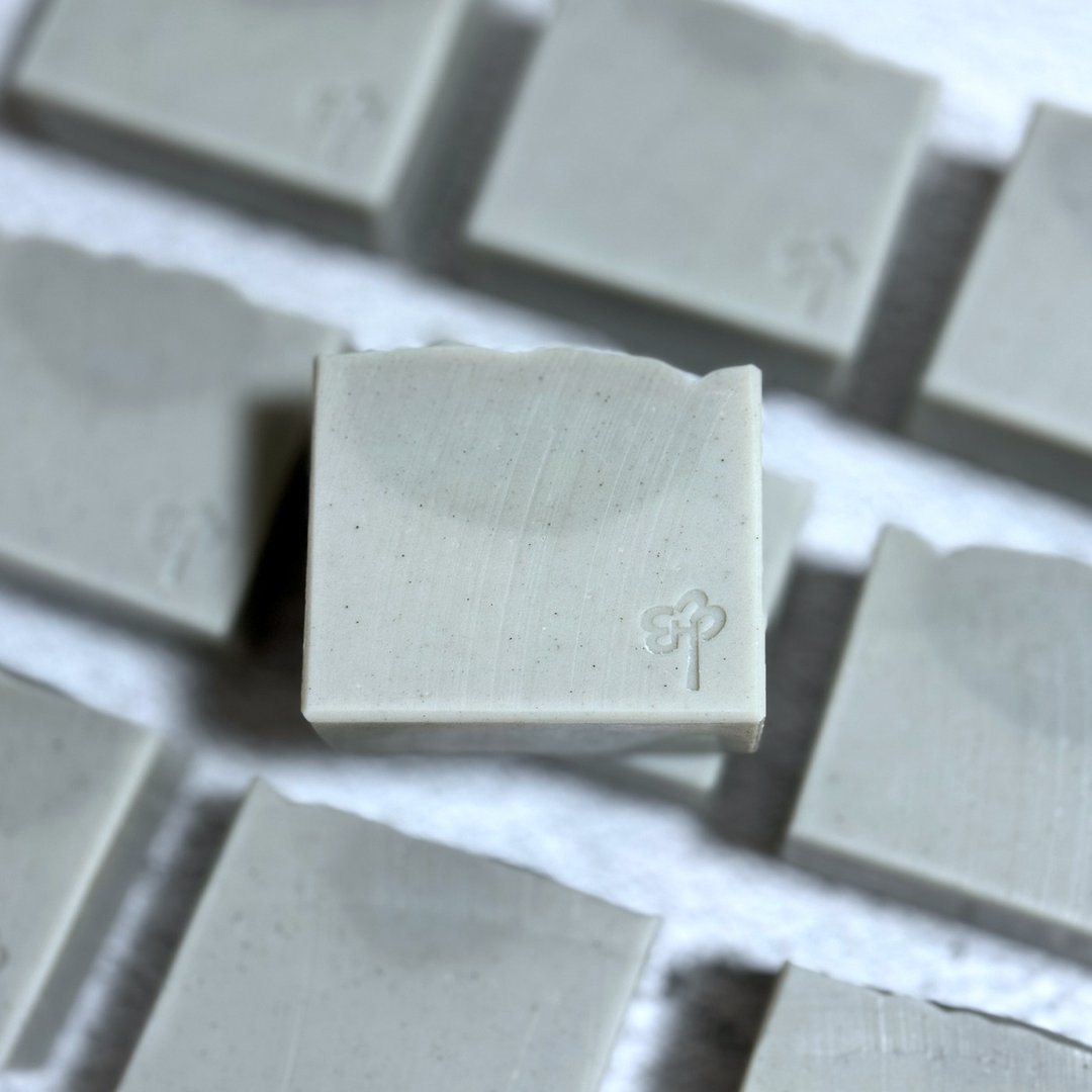 皂匠子【焕然一新】火山泥活力皂丨自然的力量 - 肥皂/手工皂 - 其他材质 灰色