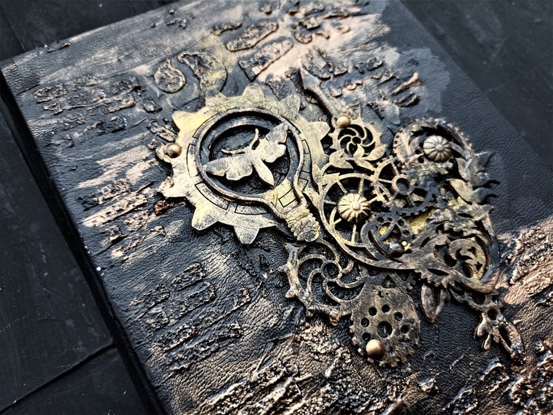 Gothic notebook mechanical Steampunk grimoire journal blank handmade for sale - 笔记本/手帐 - 纸 黑色